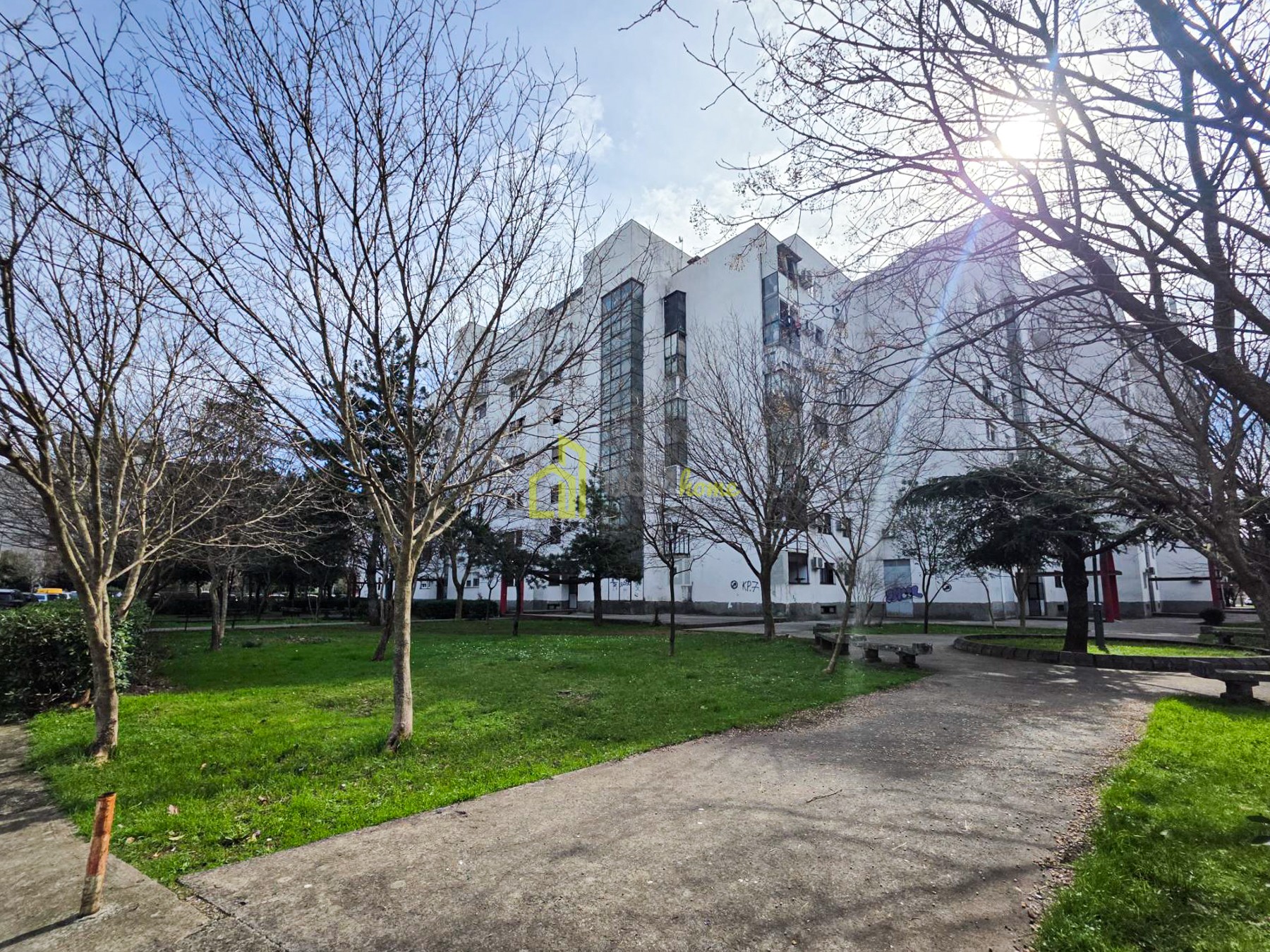 Trosoban stan 91m2, Zabjelo 