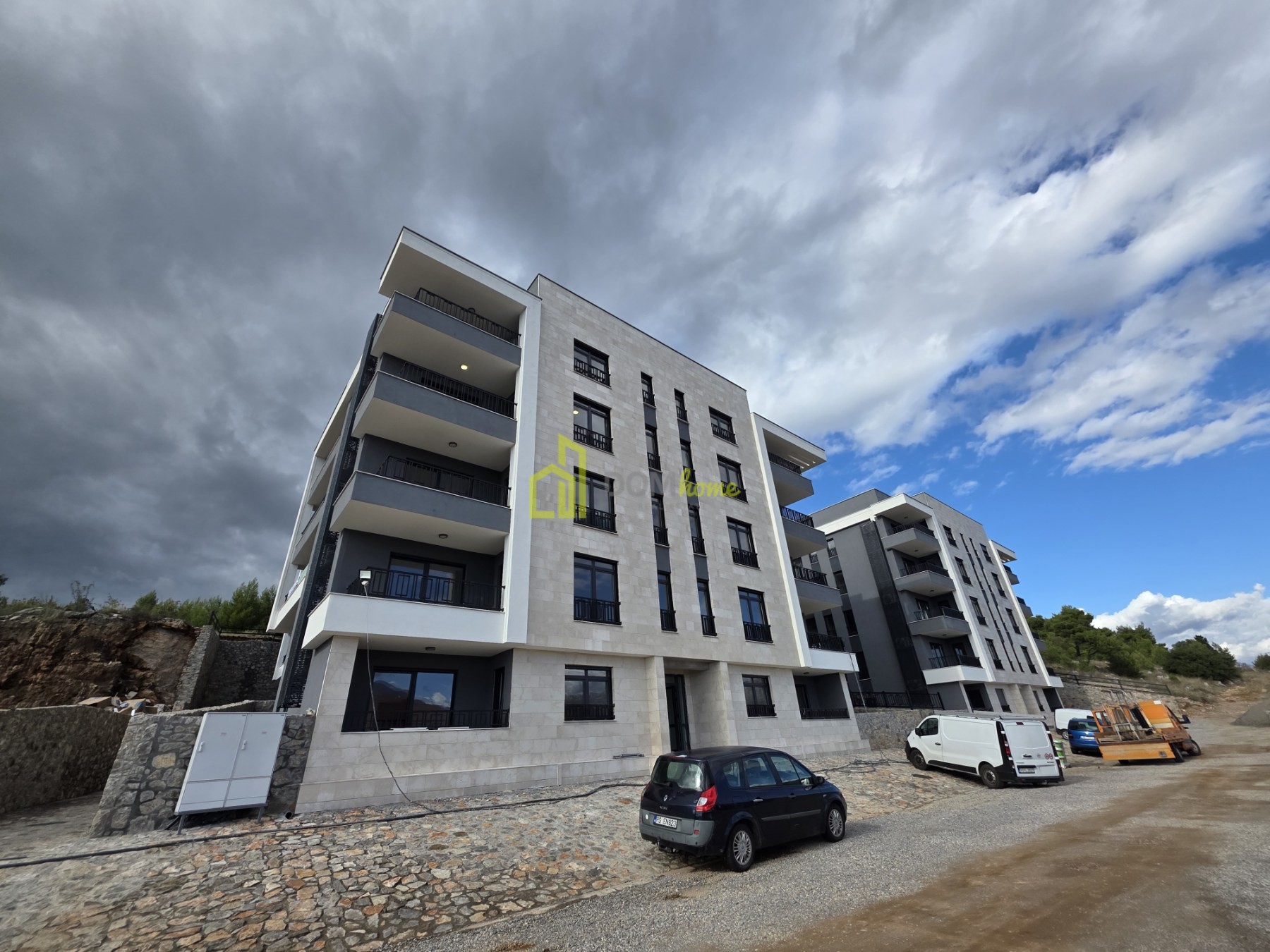 Trosoban stan 75m2, Gorica Residence