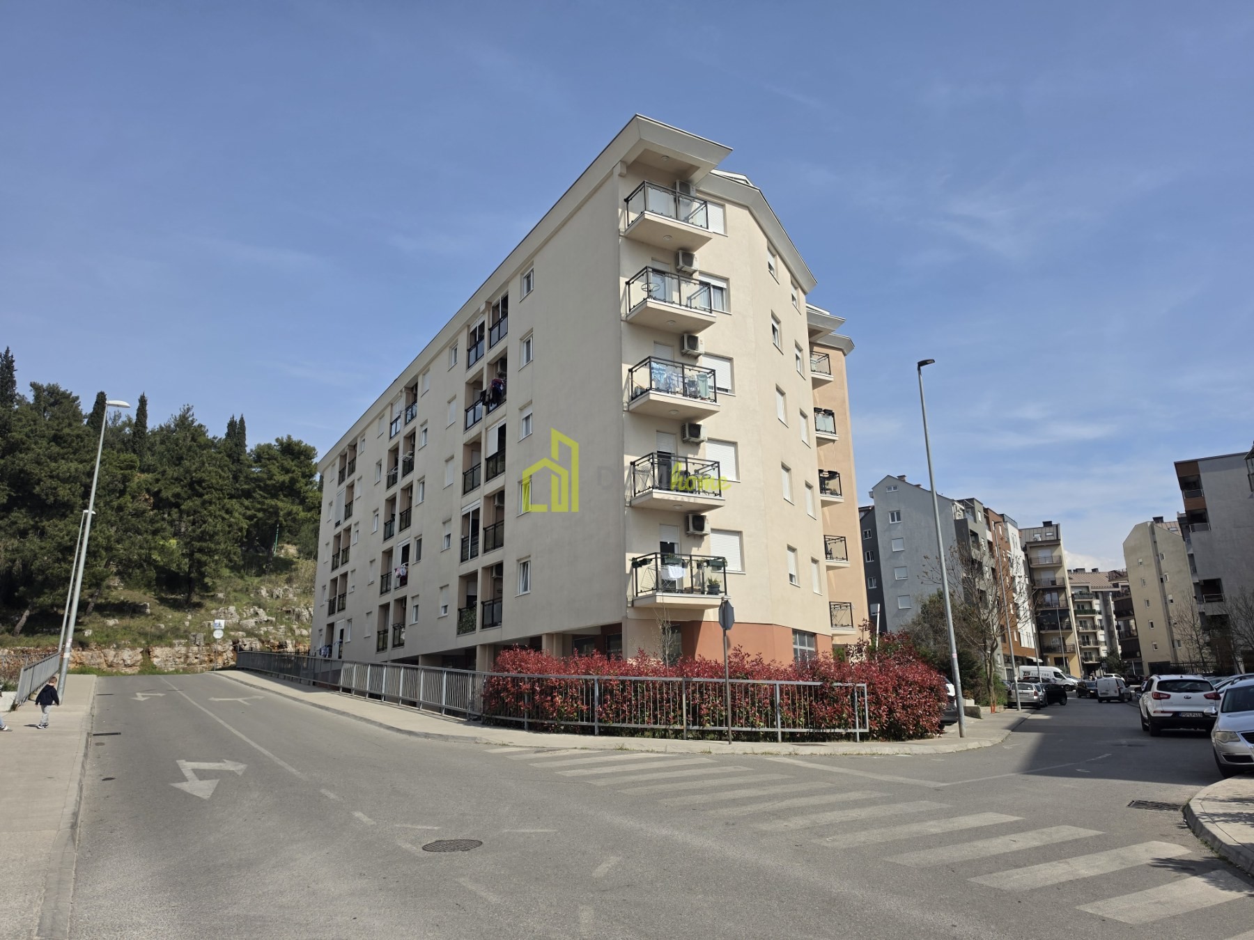 Magacinski prostor 120m2, Ljubović