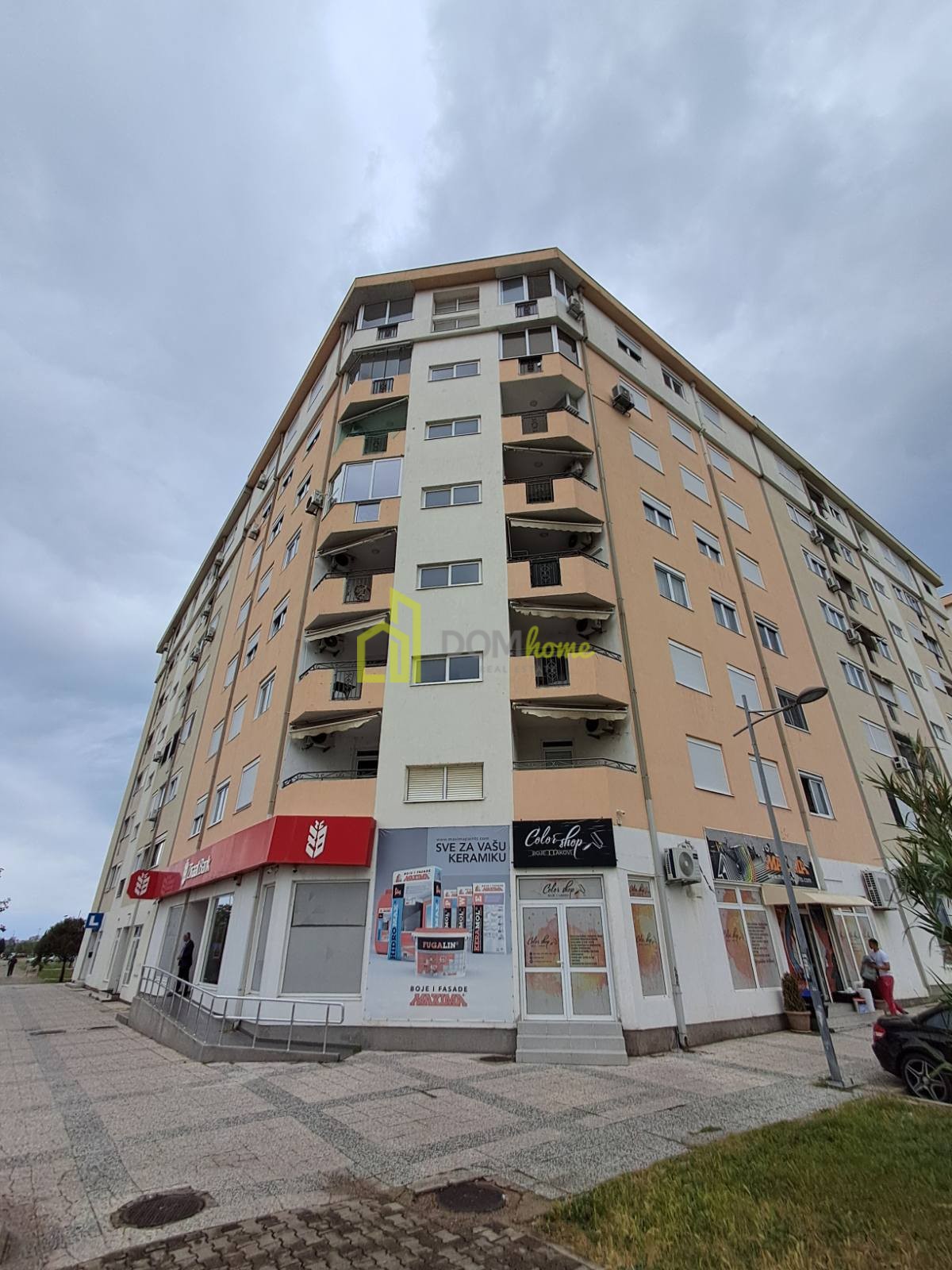 Poslovni prostor 70m2, Bar