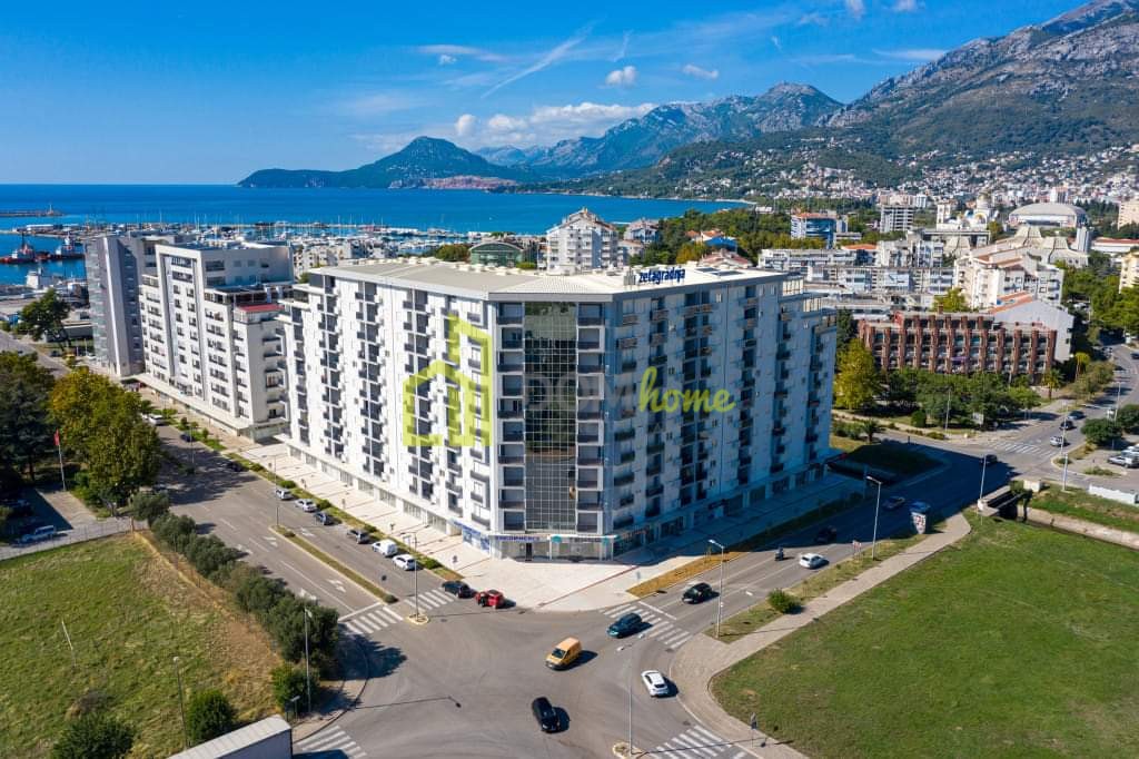 Jednosoban stan 49m2, Bar