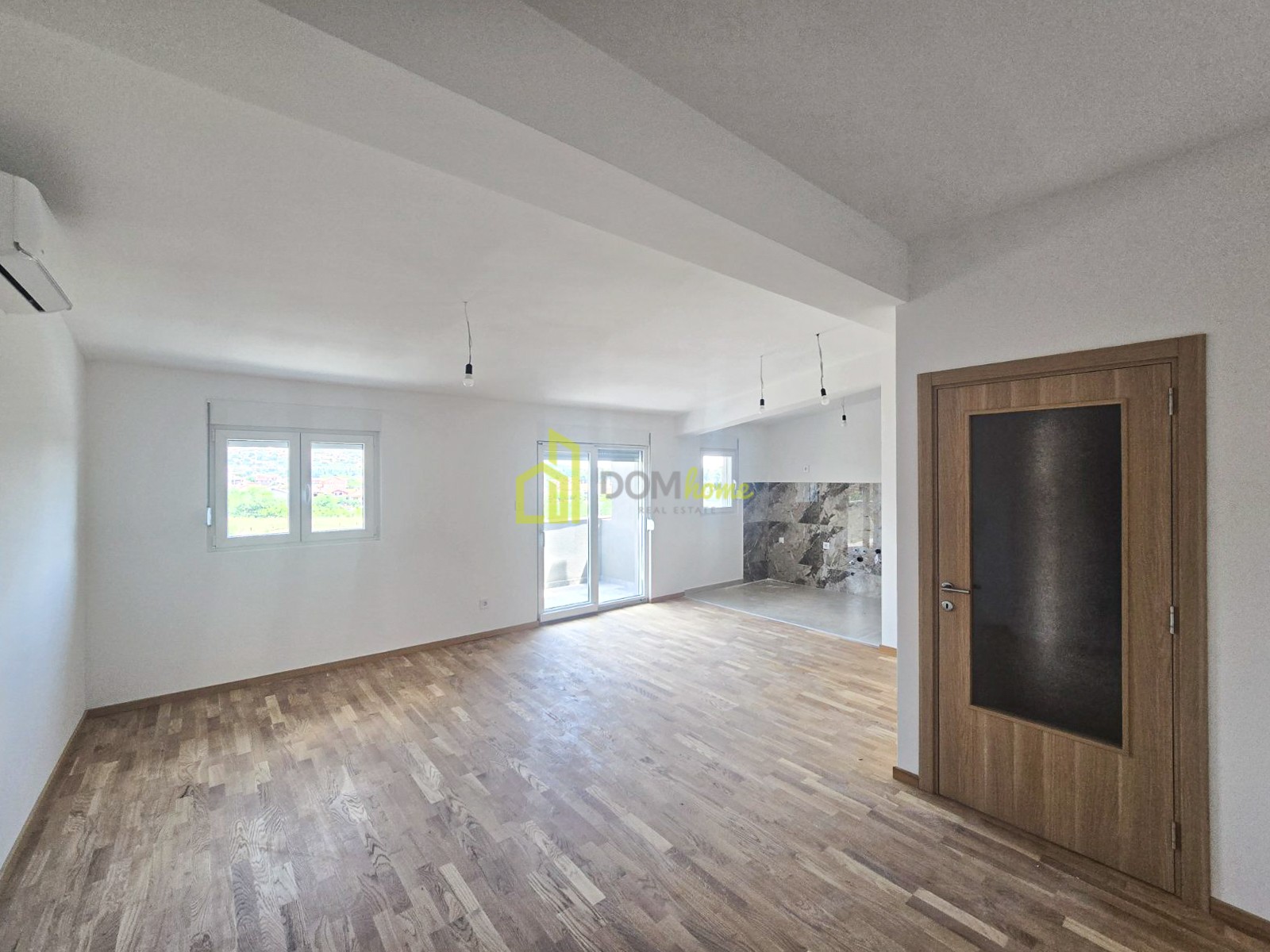 Dvosoban stan 84m2, Zagorič