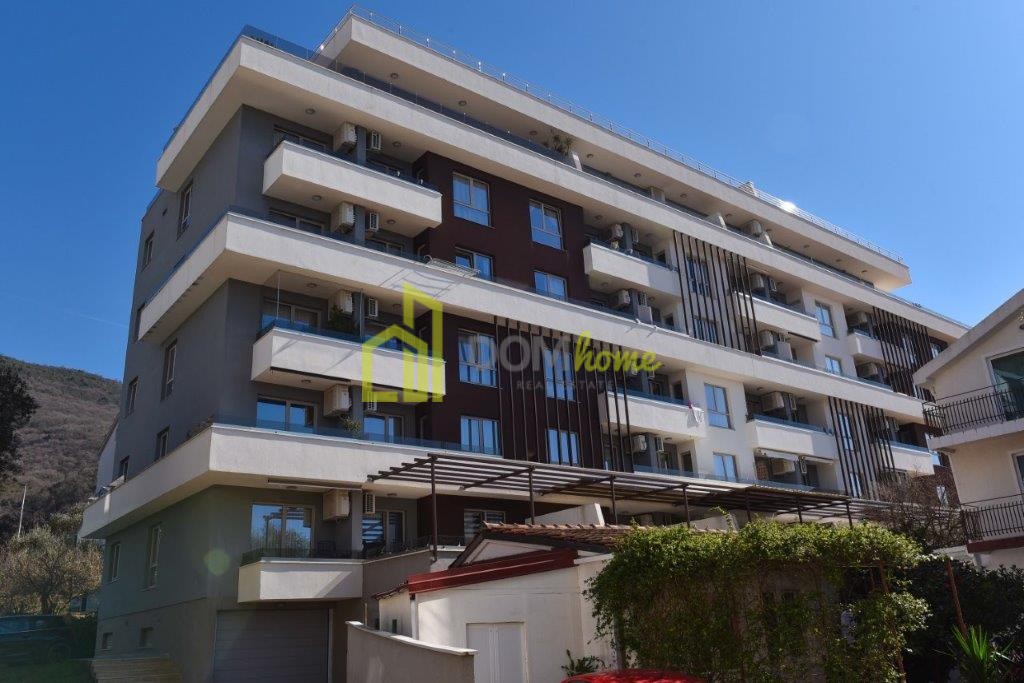 Trosoban stan 94m2, Bečići