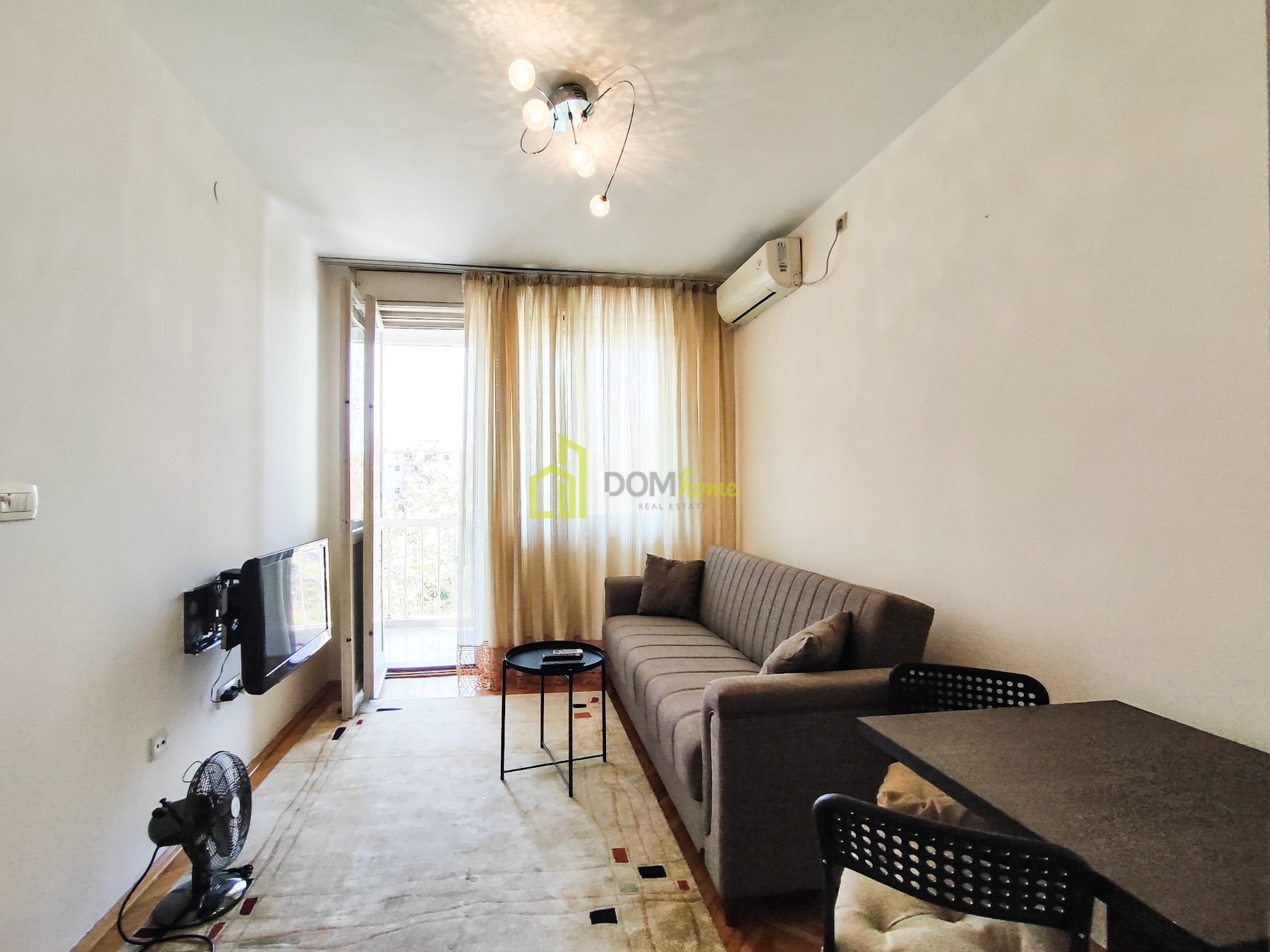 Jednosoban stan 38m2, Centar