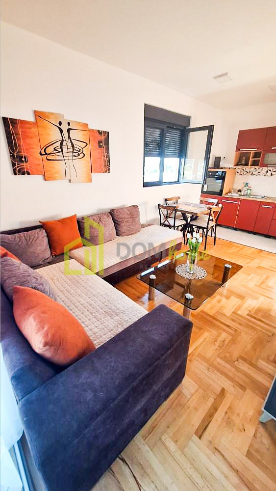 Dvosoban stan 60m2, Zabjelo