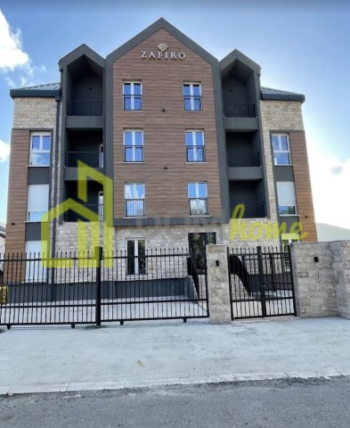 Трехкомнатная двухуровневая квартира, 122 м², Колашин