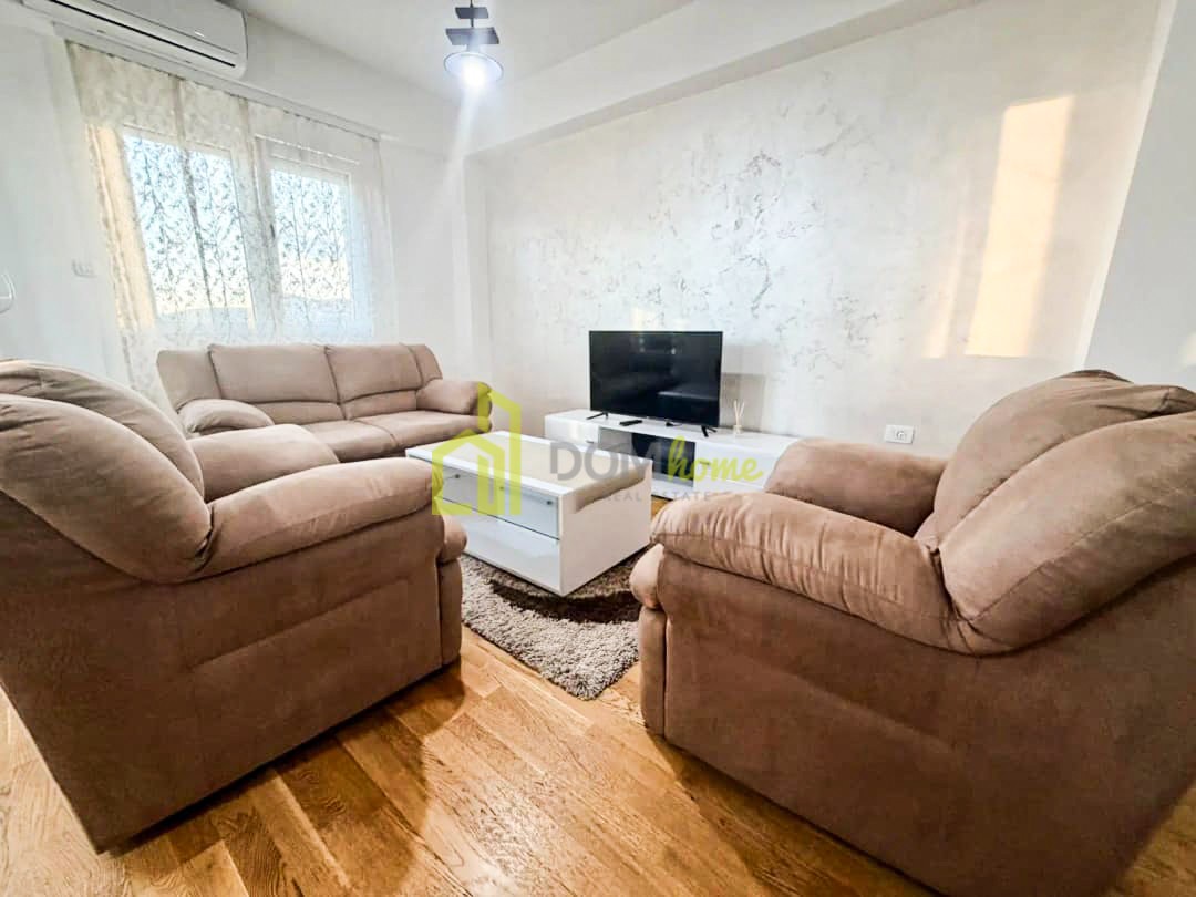 Jednosoban stan 51m2, Pobrežje