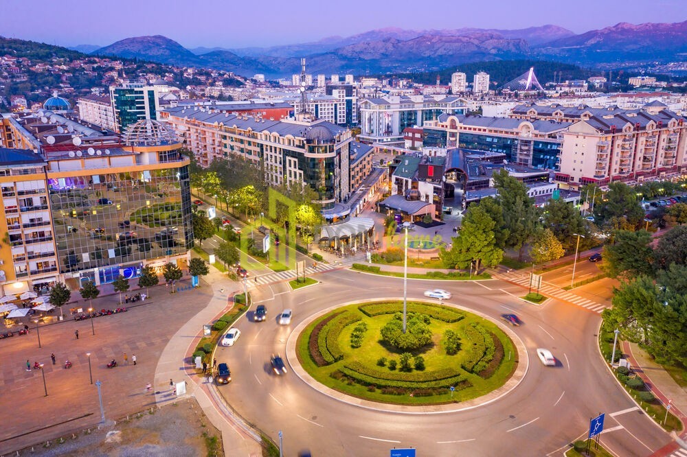 440 m² Ticari Alan, Podgorica